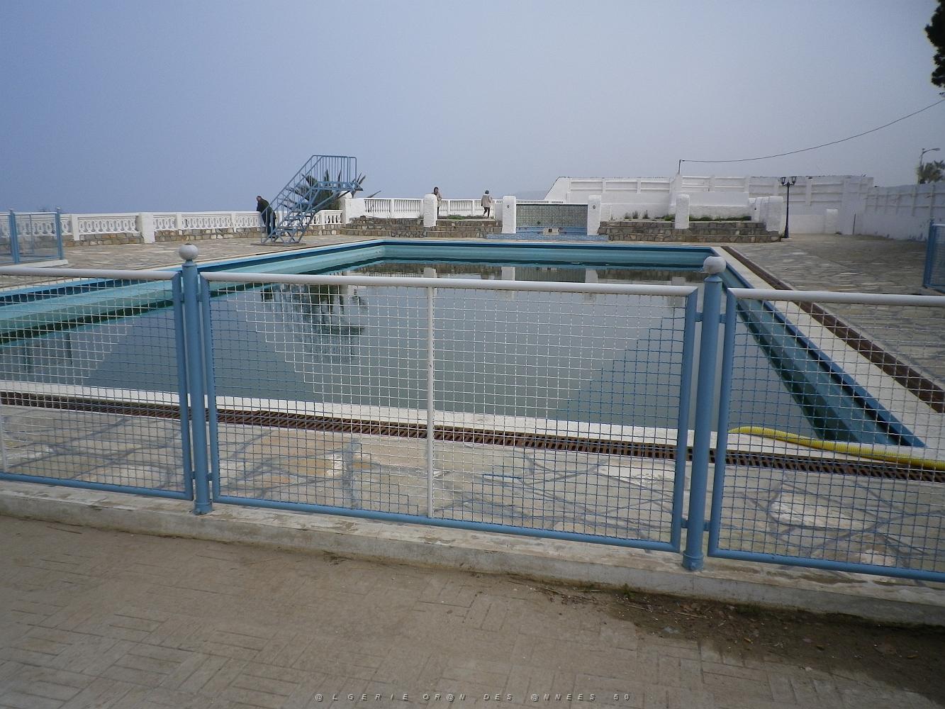 1965 encore la piscine de Canastel.JPG